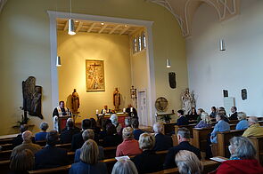 Kirche in den St. Irmengard Schulen